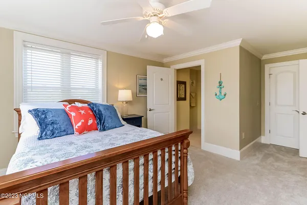 $595,000 | 4425 Arendell Street, Unit 301 & BOATSLIP #25, Morehead City, NC 28557