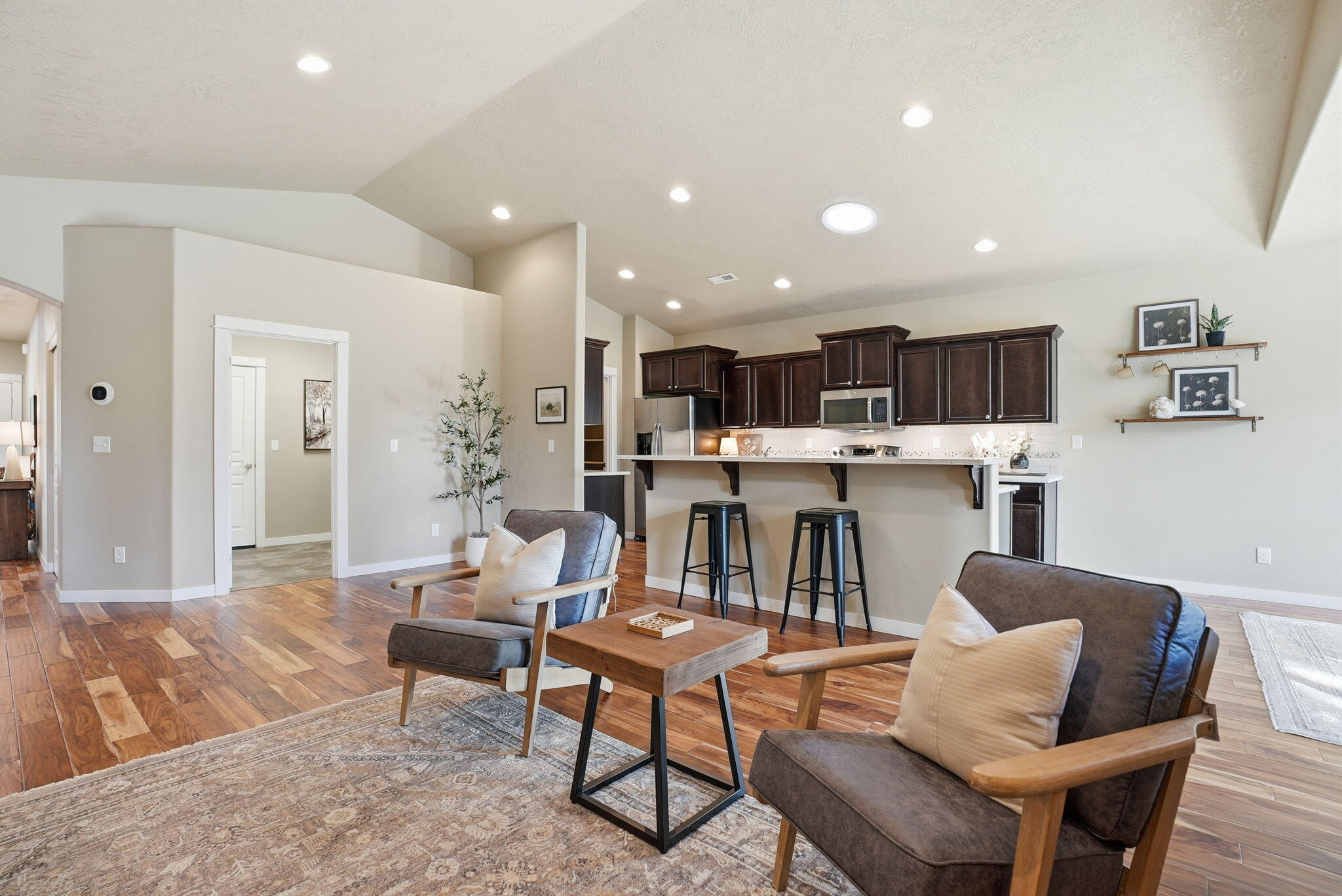 1255 McKinney Butte Road, Unit E Sisters, OR 97759 - Photo 12 of 43 Great Room Living Area with Fireplace