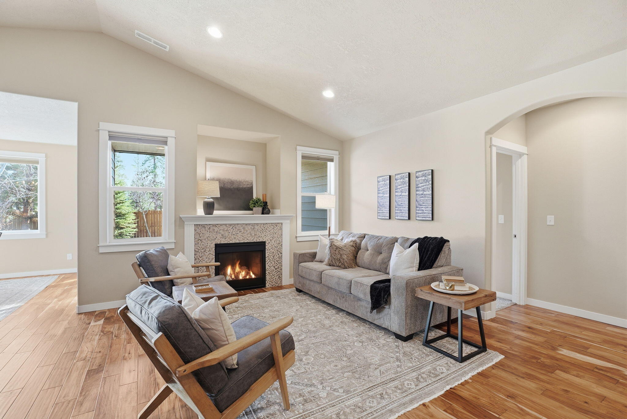 1255 McKinney Butte Road, Unit E Sisters, OR 97759 - Photo 10 of 43 Great Room Living Area to Primary Suite