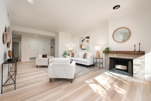 $1,300,000 | 10 9th Avenue, Unit 206, San Mateo, CA 94401