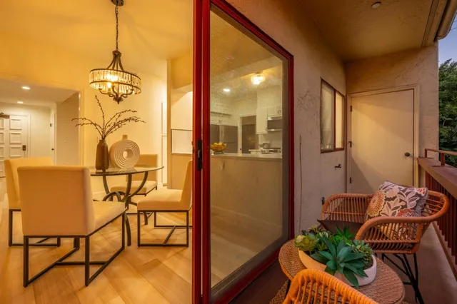 $1,300,000 | 10 9th Avenue, Unit 206, San Mateo, CA 94401