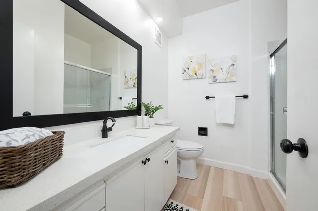 $1,300,000 | 10 9th Avenue, Unit 206, San Mateo, CA 94401