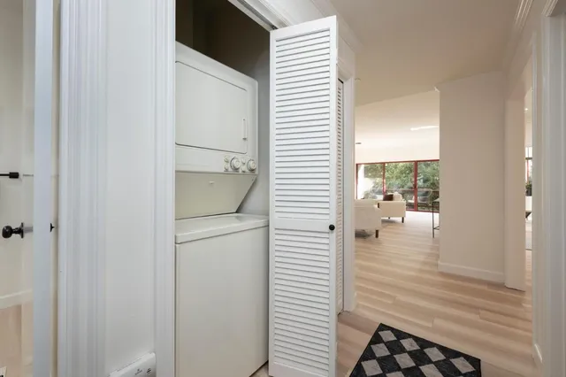 $1,300,000 | 10 9th Avenue, Unit 206, San Mateo, CA 94401