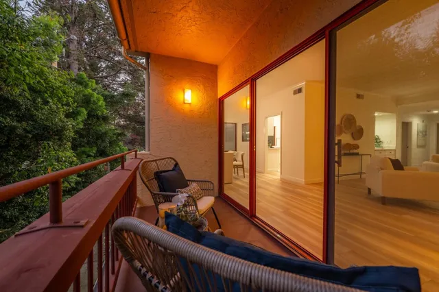 $1,300,000 | 10 9th Avenue, Unit 206, San Mateo, CA 94401