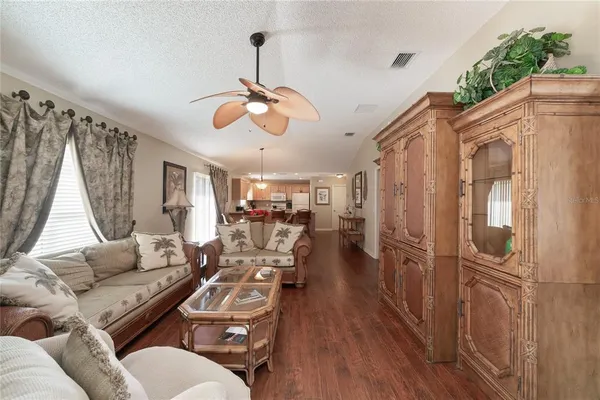 $331,900 | 1497 Alexandria Place, The Villages, FL 32162