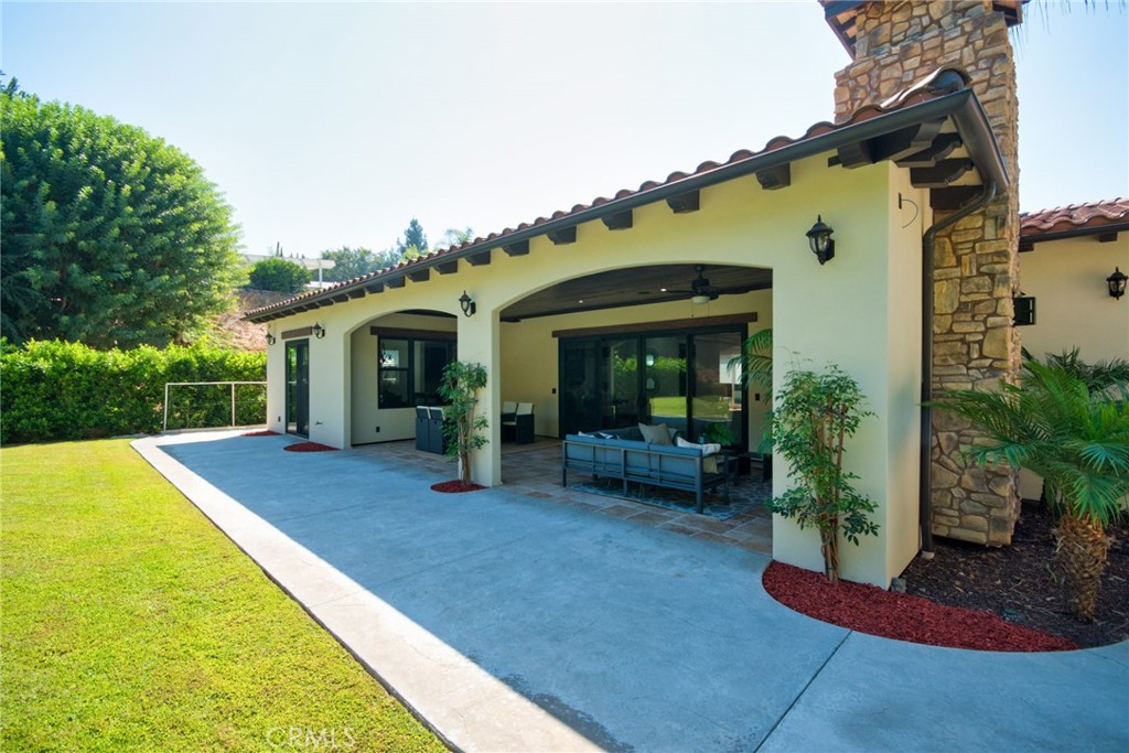 1051 Arroyo Drive Fullerton, CA 92833 - Photo 60 of 73 Patio & Back Yard View