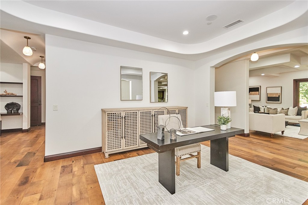 1051 Arroyo Drive Fullerton, CA 92833 - Photo 10 of 73 Office