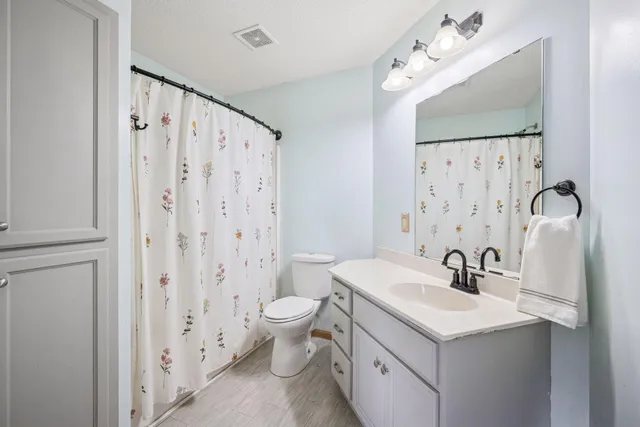 $399,900 | 26338 105th Street Northwest, Zimmerman, MN 55398