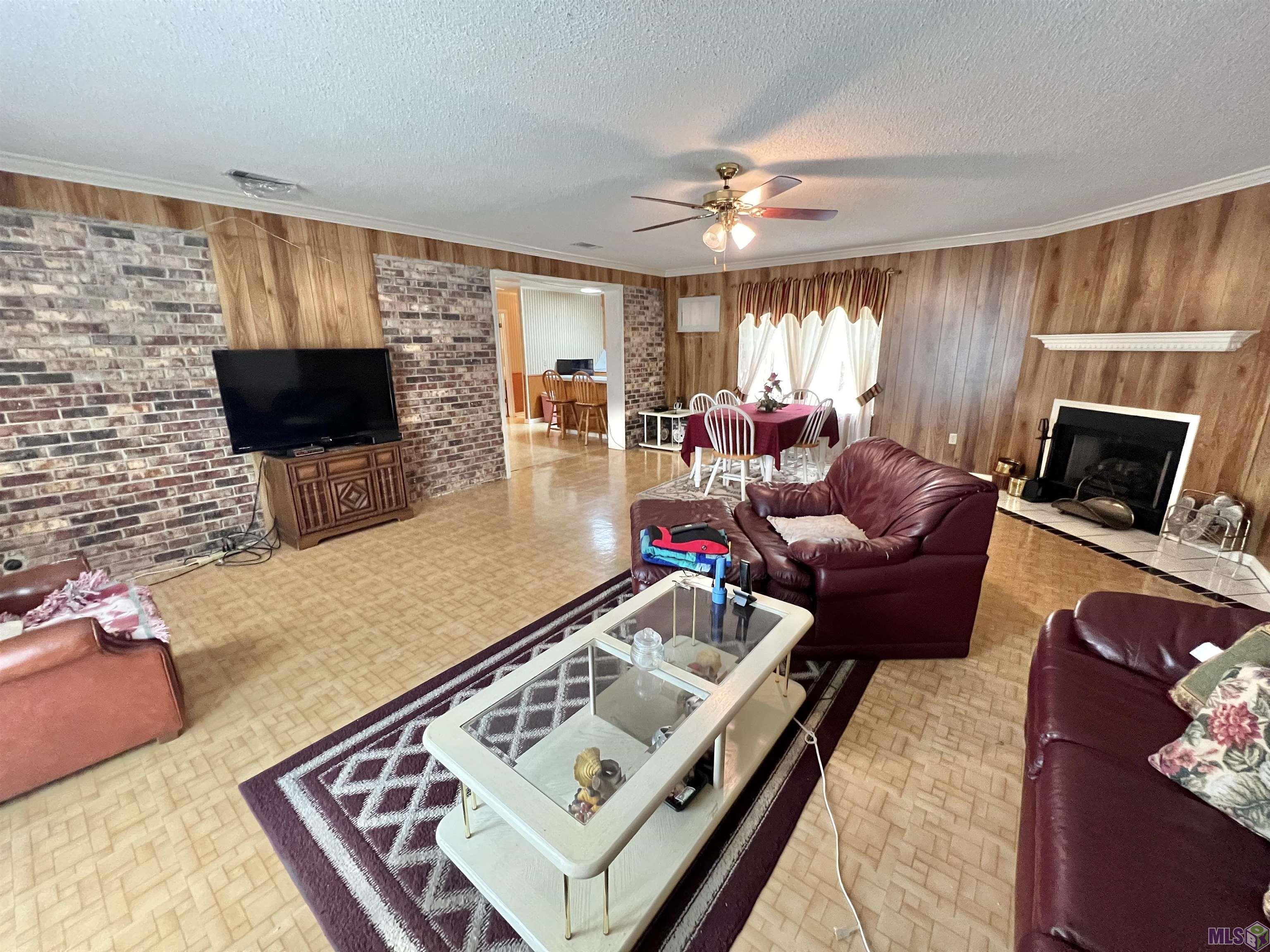 5231 Flynn Road Port Allen, LA 70767 - Photo 11 of 26 Gallery Image 11
