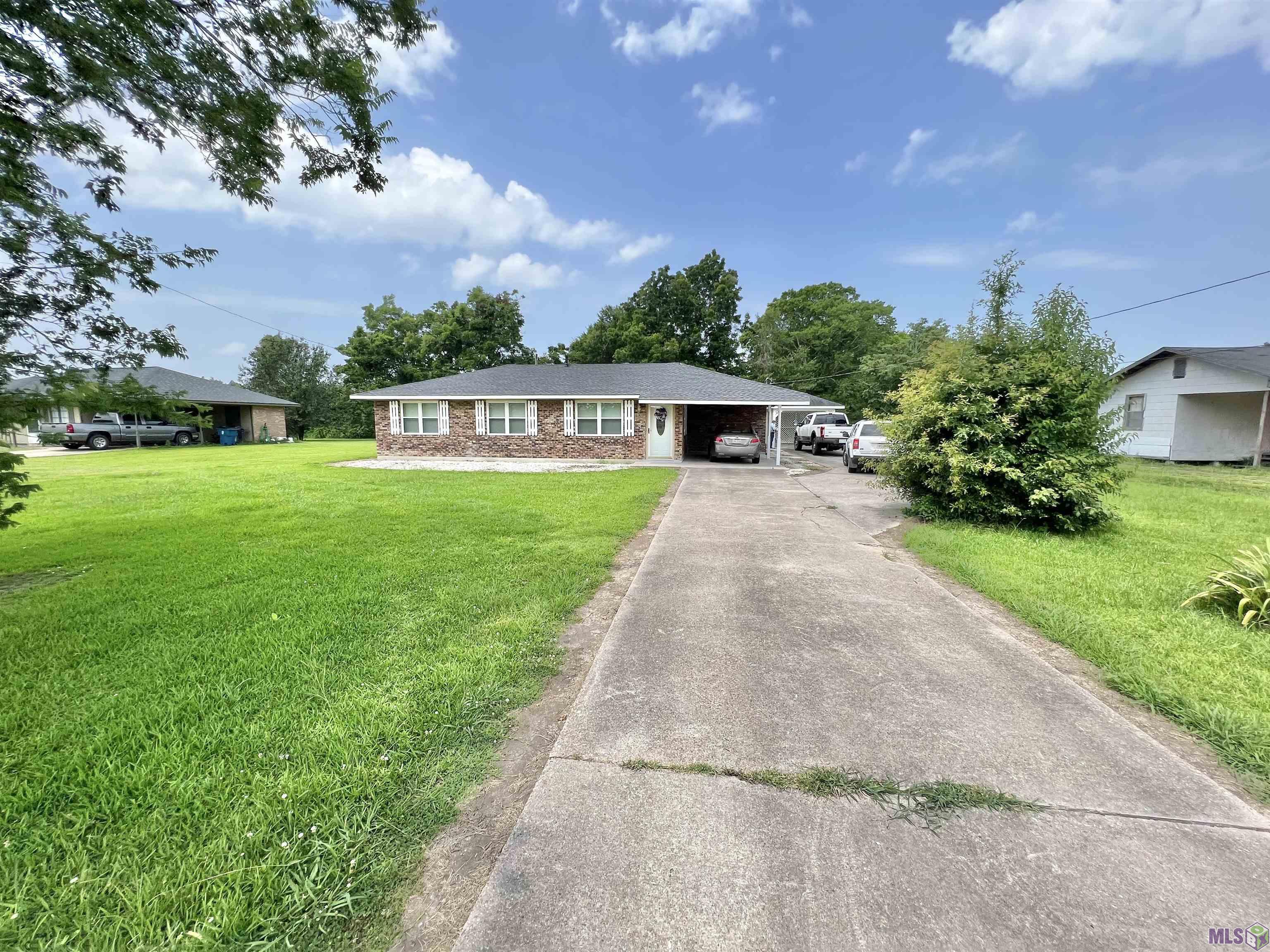5231 Flynn Road Port Allen, LA 70767 - Photo 2 of 26 Gallery Image 2