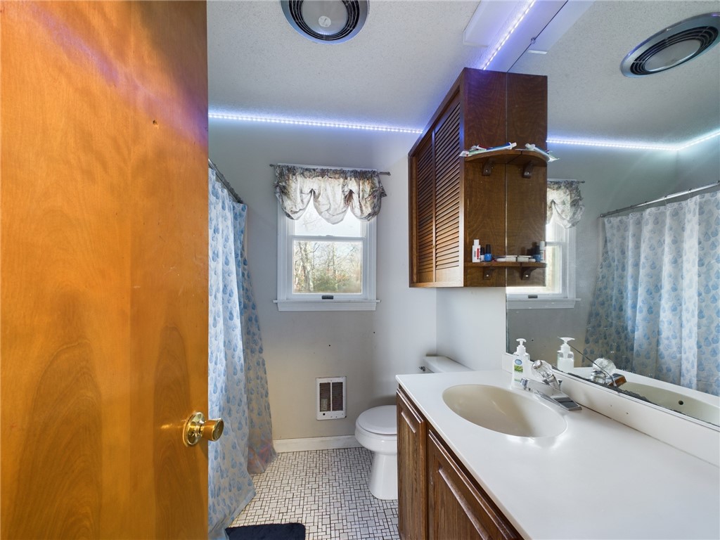 30 Buckeye Brook Road Charlestown, RI 02813 - Photo 11 of 23