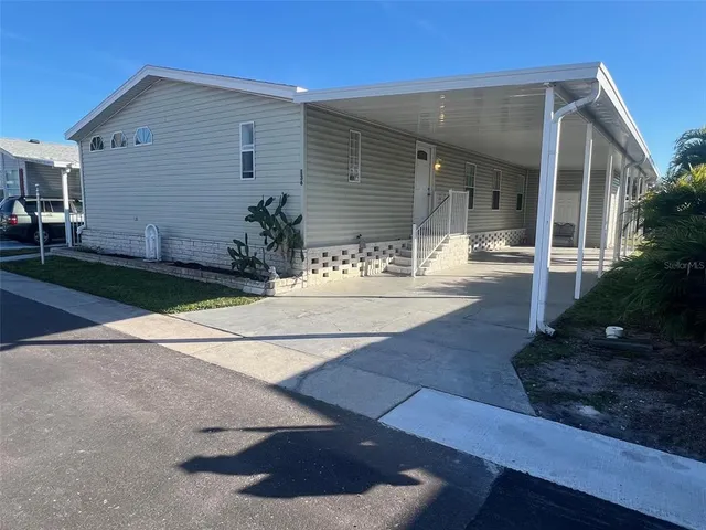 $185,000 | 11300 124th Avenue North, Unit 136, Largo, FL 33778