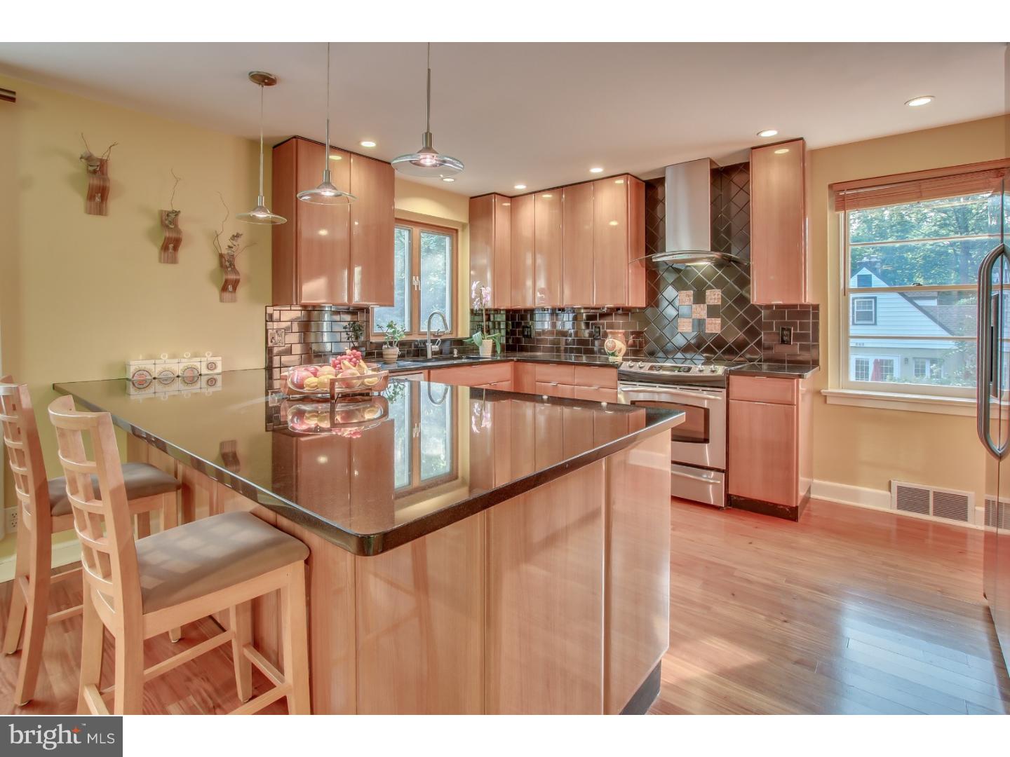 2350 Huntingdon Road Huntingdon Valley, PA 19006 - Photo 7 of 25 Gallery Image 7