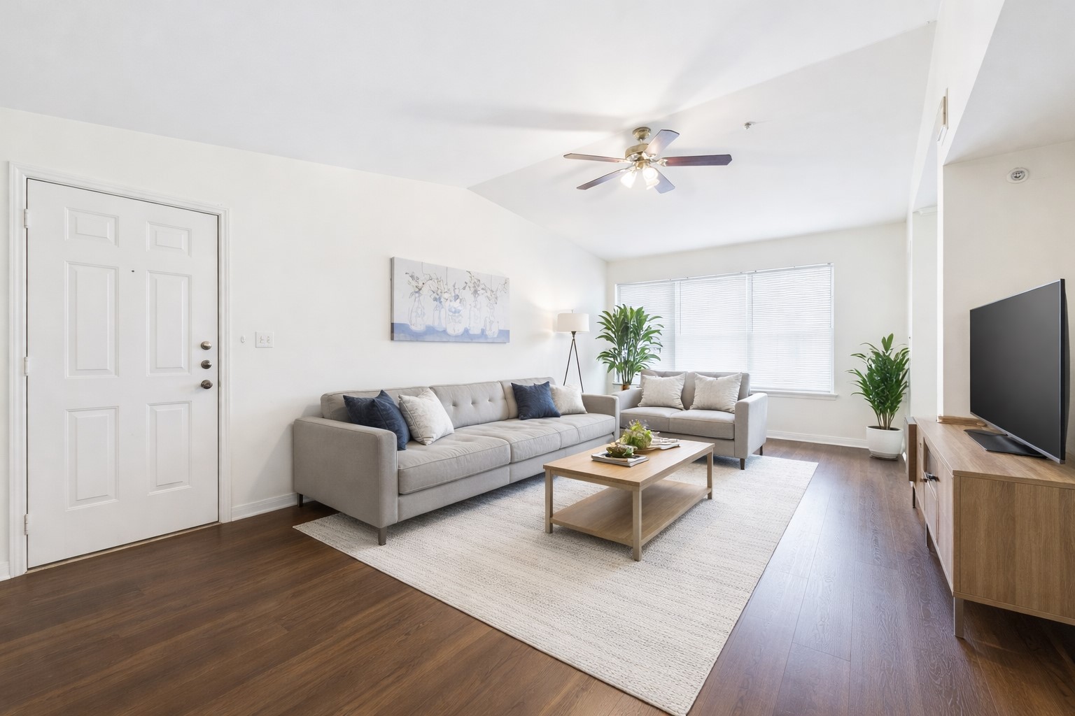 501 West 26th Street, Unit 314 Austin, TX 78705 - Photo 1 of 21