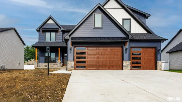 $550,000 | 353 North Pocono Avenue, Morton, IL 61550