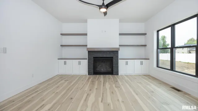 $550,000 | 353 North Pocono Avenue, Morton, IL 61550