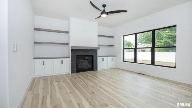 $550,000 | 353 North Pocono Avenue, Morton, IL 61550