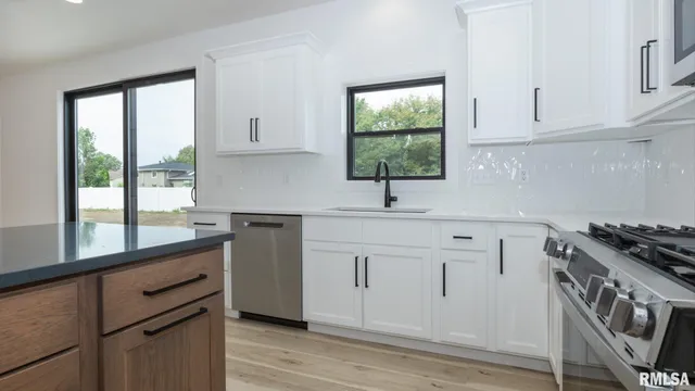 $550,000 | 353 North Pocono Avenue, Morton, IL 61550