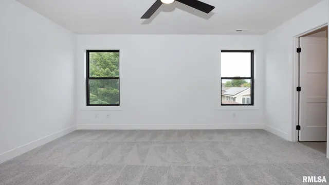 $550,000 | 353 North Pocono Avenue, Morton, IL 61550