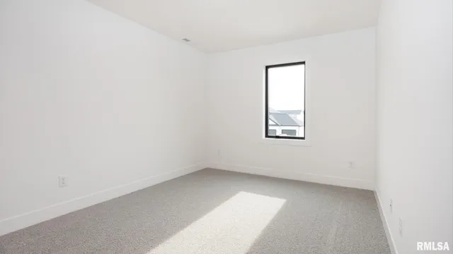 $550,000 | 353 North Pocono Avenue, Morton, IL 61550