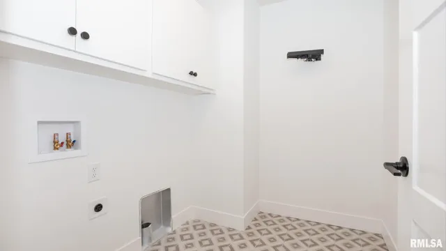 $550,000 | 353 North Pocono Avenue, Morton, IL 61550