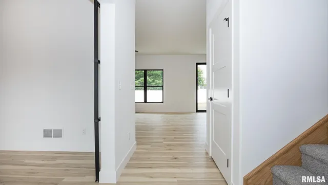 $550,000 | 353 North Pocono Avenue, Morton, IL 61550