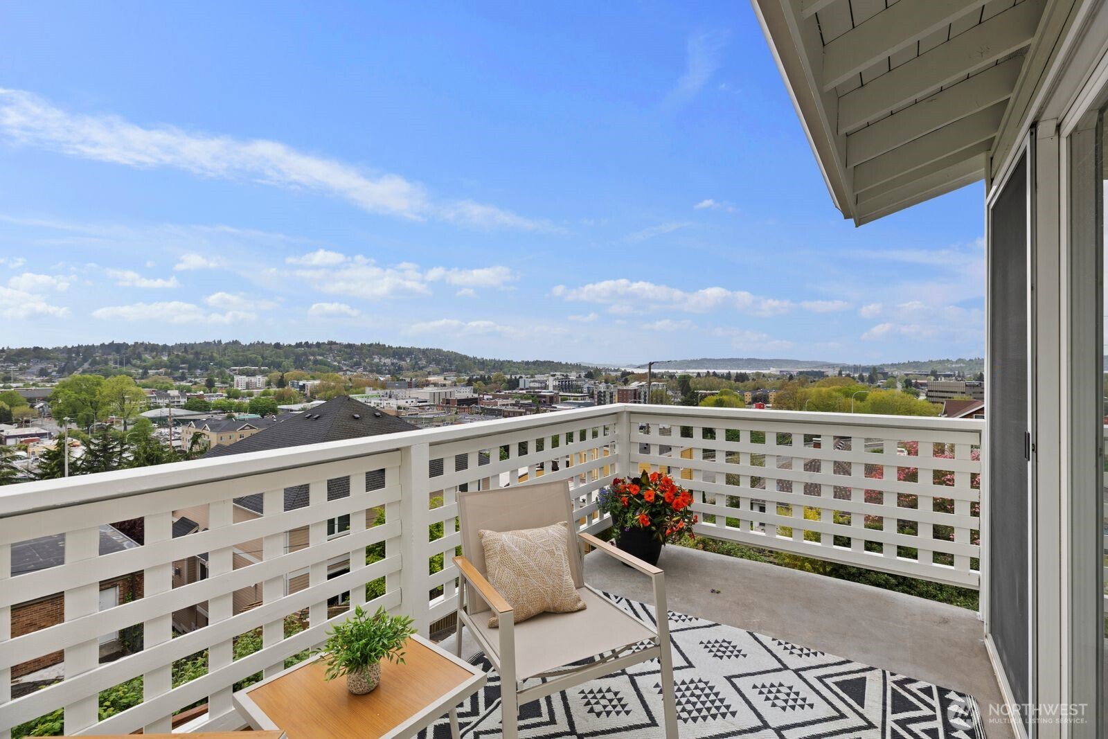 411 Cedar Avenue South Renton, WA 98057 - Photo 24 of 40 Gallery Image 24