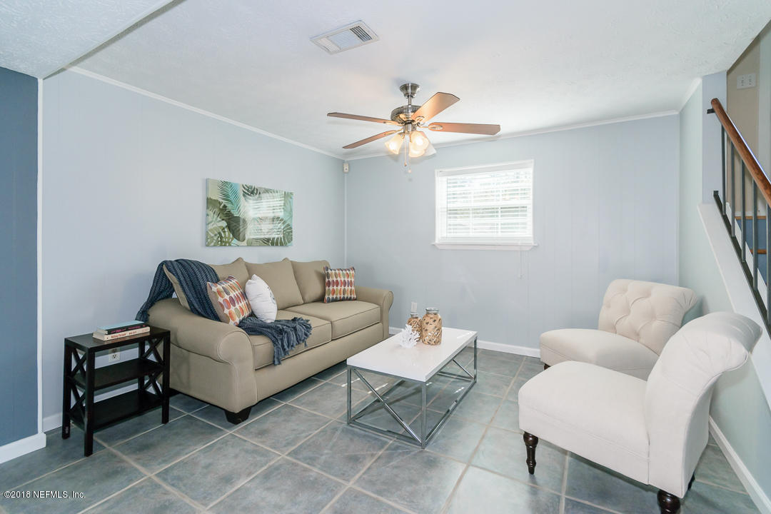342 Seminole Road Atlantic Beach, FL 32233 - Photo 11 of 57 044