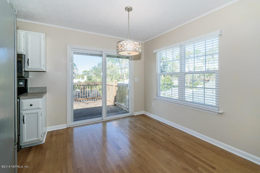 342 Seminole Road Atlantic Beach, FL 32233 - Photo 22 of 57 Dining room w/sliders to large deck