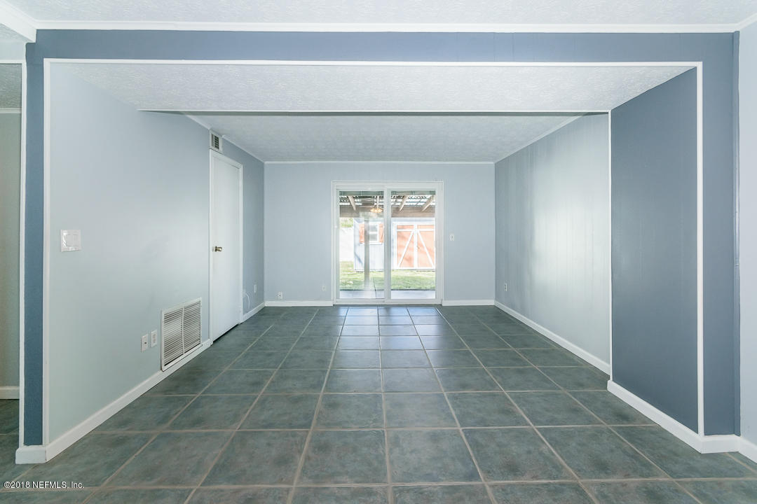 342 Seminole Road Atlantic Beach, FL 32233 - Photo 30 of 57 Downstairs has large family room