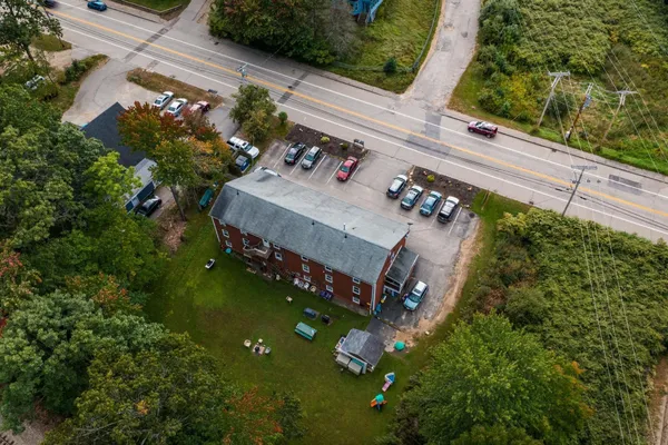 $1,595 | 354 A Main Street, Unit 8, Somersworth, NH 03878
