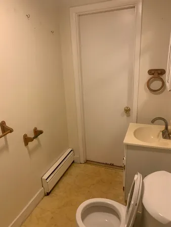 $1,595 | 354 A Main Street, Unit 8, Somersworth, NH 03878