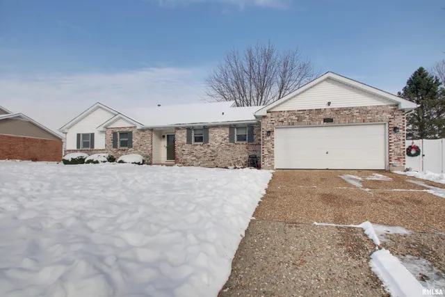 $299,000 | 4717 Harrison Street, Quincy, IL 62305