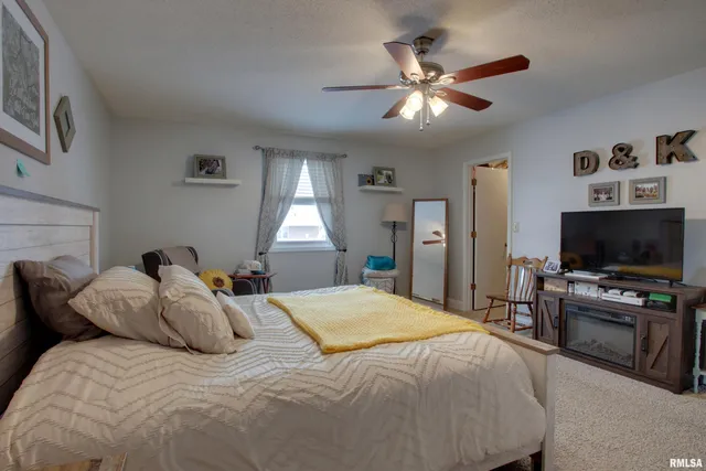 $299,000 | 4717 Harrison Street, Quincy, IL 62305