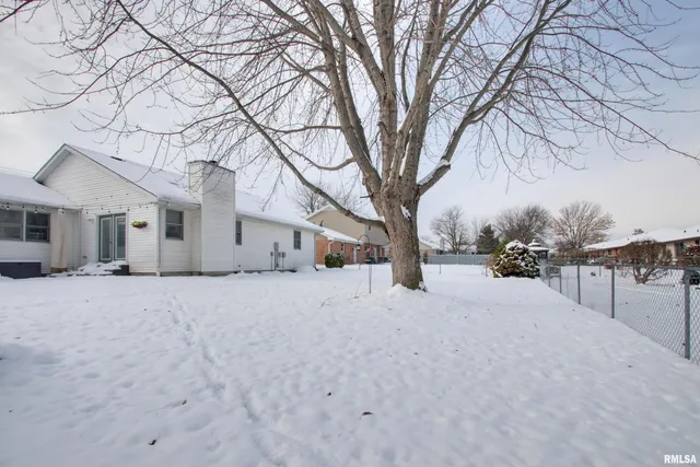 $299,000 | 4717 Harrison Street, Quincy, IL 62305