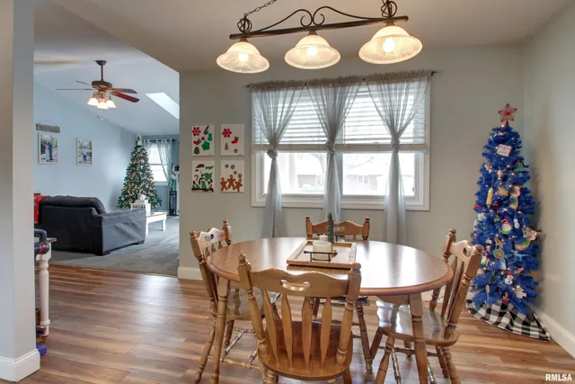 $299,000 | 4717 Harrison Street, Quincy, IL 62305