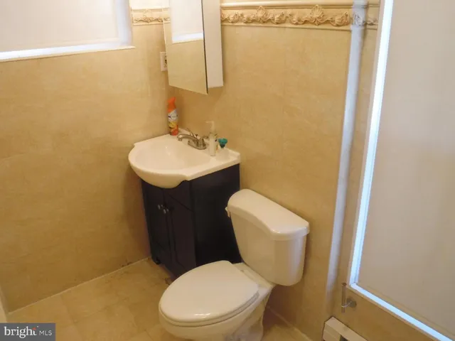 $2,895 | 540 George Street, Norristown, PA 19401