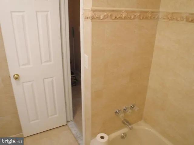 $2,895 | 540 George Street, Norristown, PA 19401