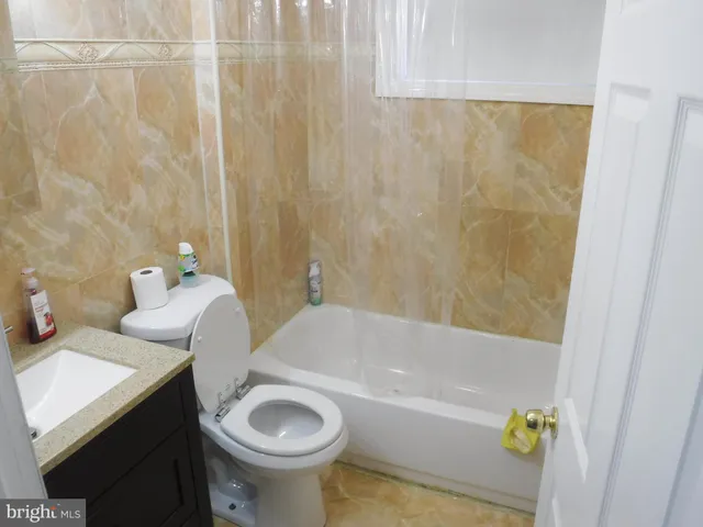 $2,895 | 540 George Street, Norristown, PA 19401