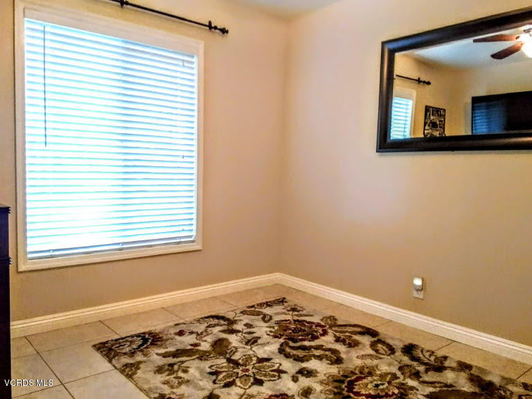 1004 Rialto Street Oxnard, CA 93035 - Photo 14 of 26 BedRoom 3