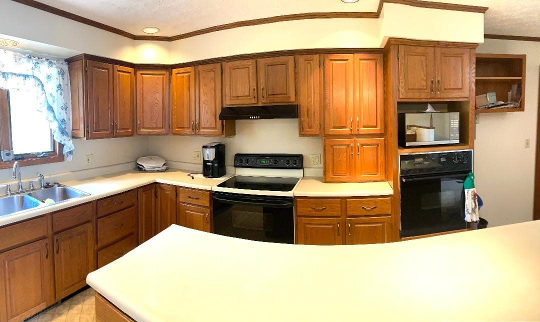832 East Hollars Road Bloomfield, IN 47424 - Photo 13 of 36