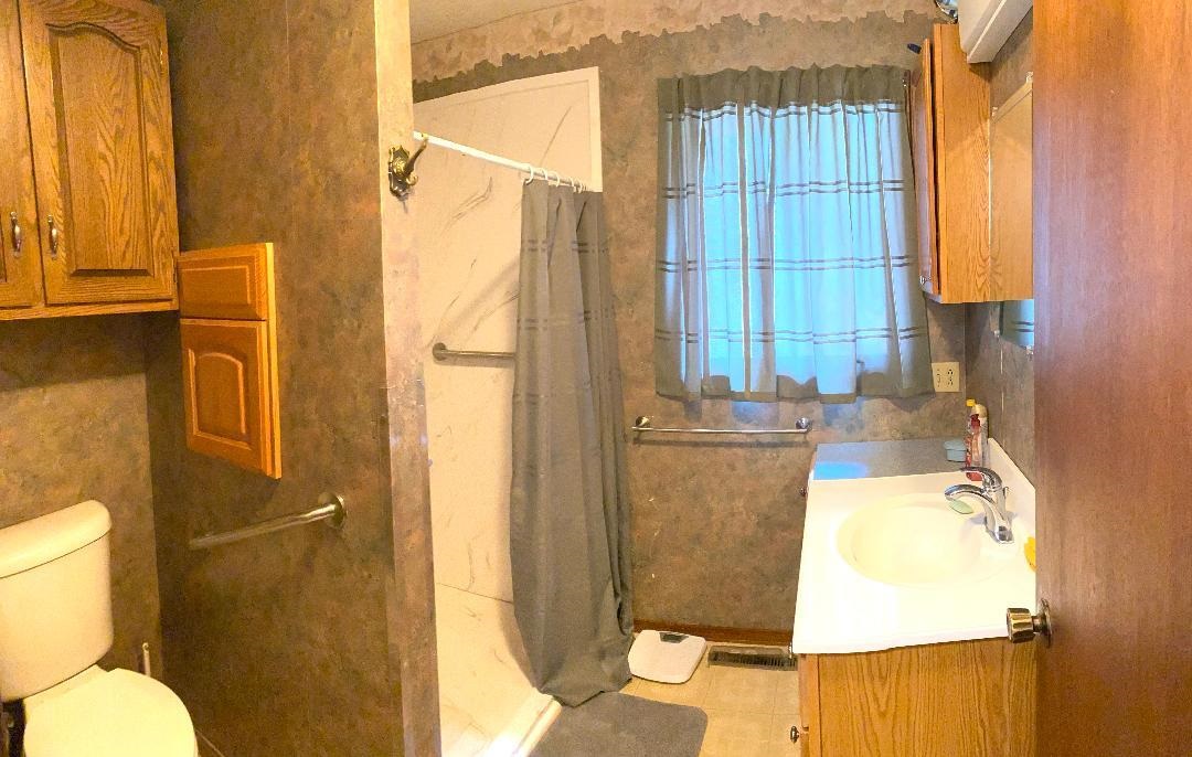 832 East Hollars Road Bloomfield, IN 47424 - Photo 21 of 36