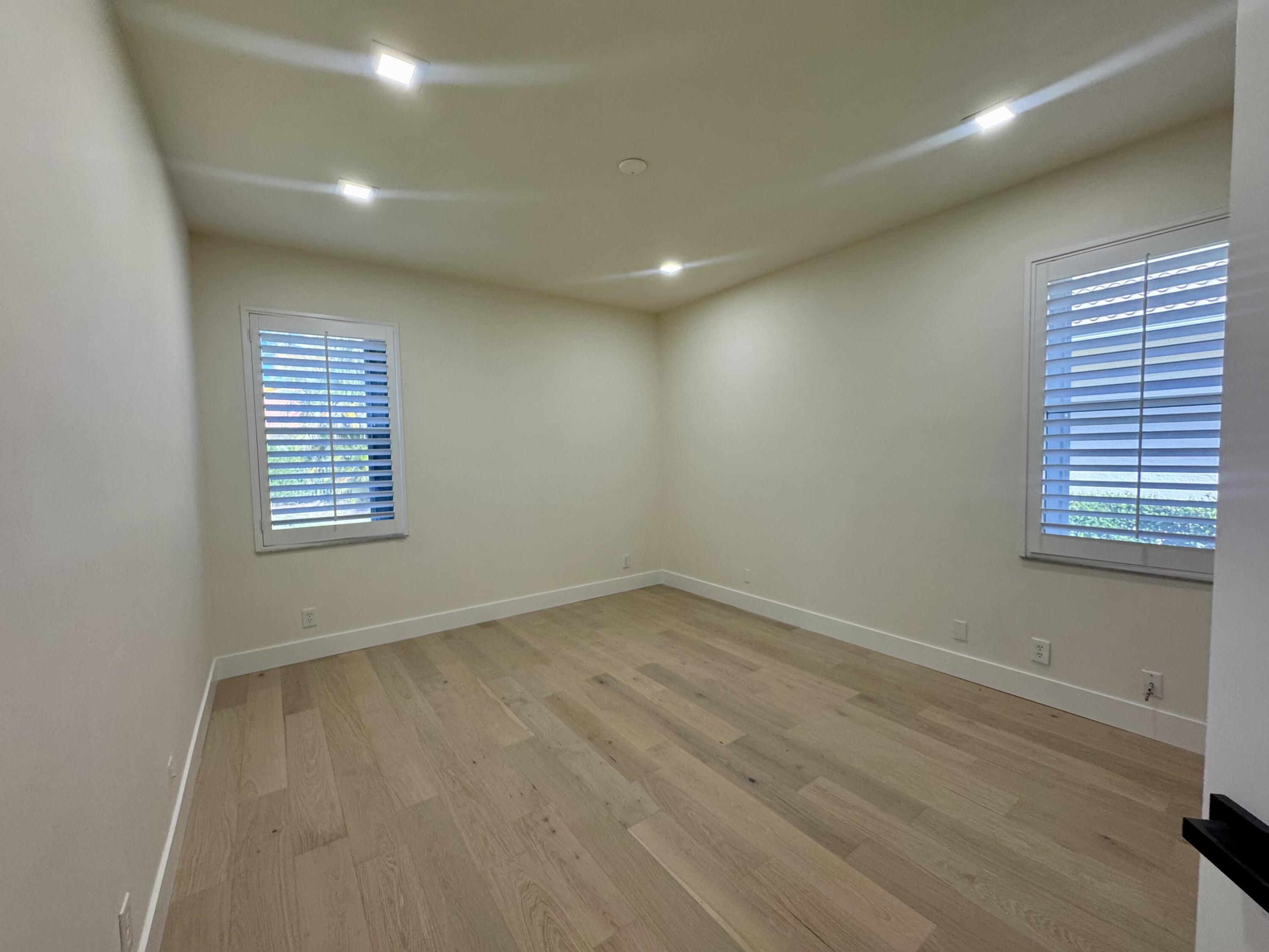 7686 La Corniche Circle Boca Raton, FL 33433 - Photo 26 of 35 an empty room with a window