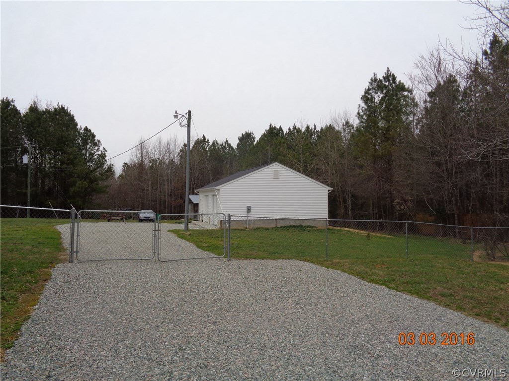 8612 Old Pine Road Ford, VA 23850 - Photo 4 of 27 a view of a back yard