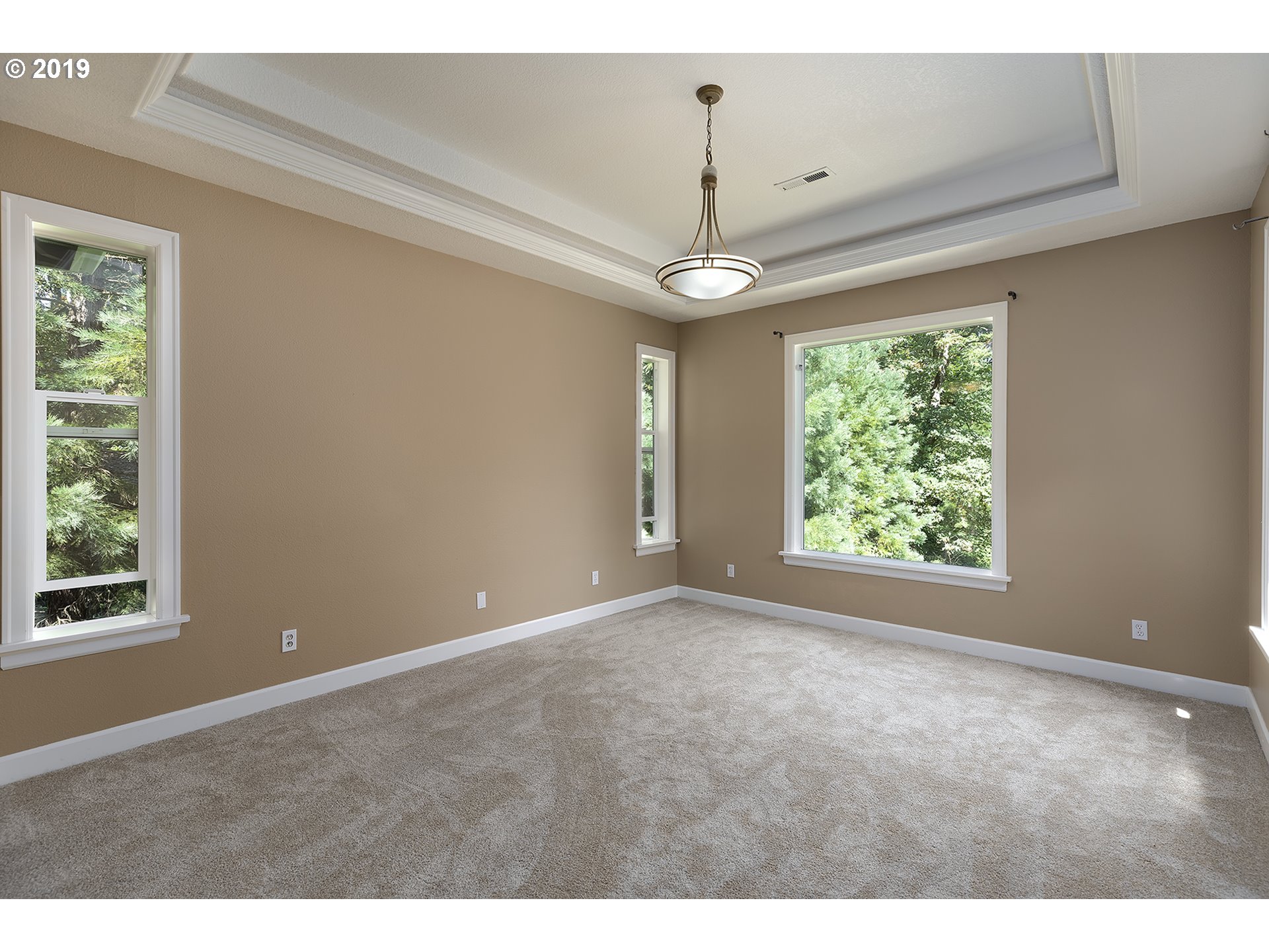 1925 Hillcrest Drive West Linn, OR 97068 - Photo 14 of 32 a view of an empty room with a window
