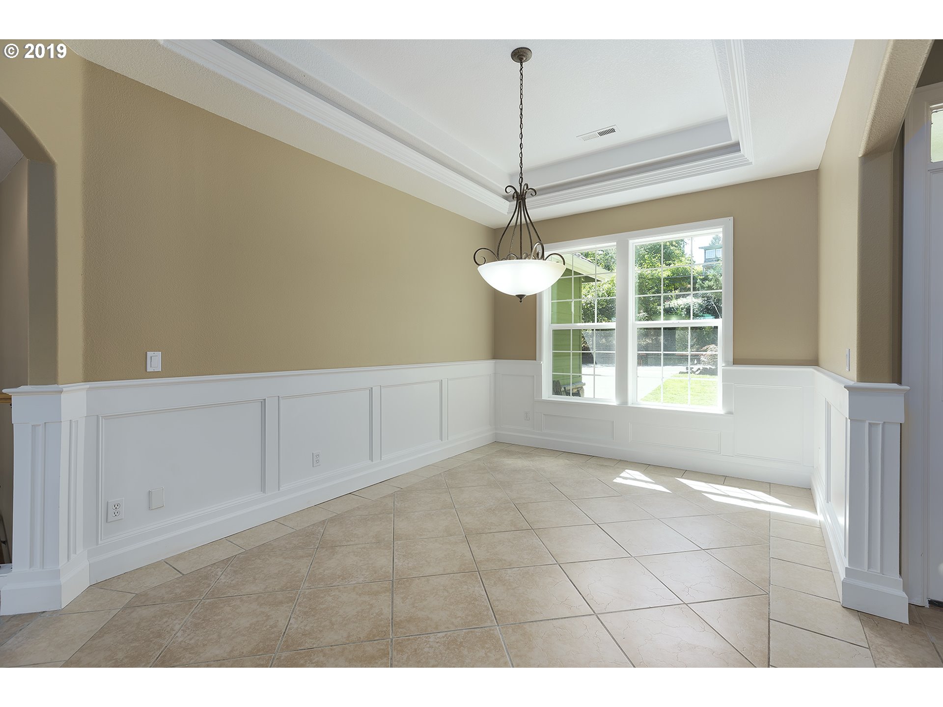 1925 Hillcrest Drive West Linn, OR 97068 - Photo 4 of 32 a view of an empty room with a window