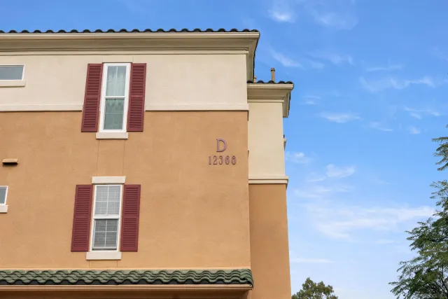 $639,000 | 12368 Carmel Country Road, Unit 103, San Diego, CA 92130