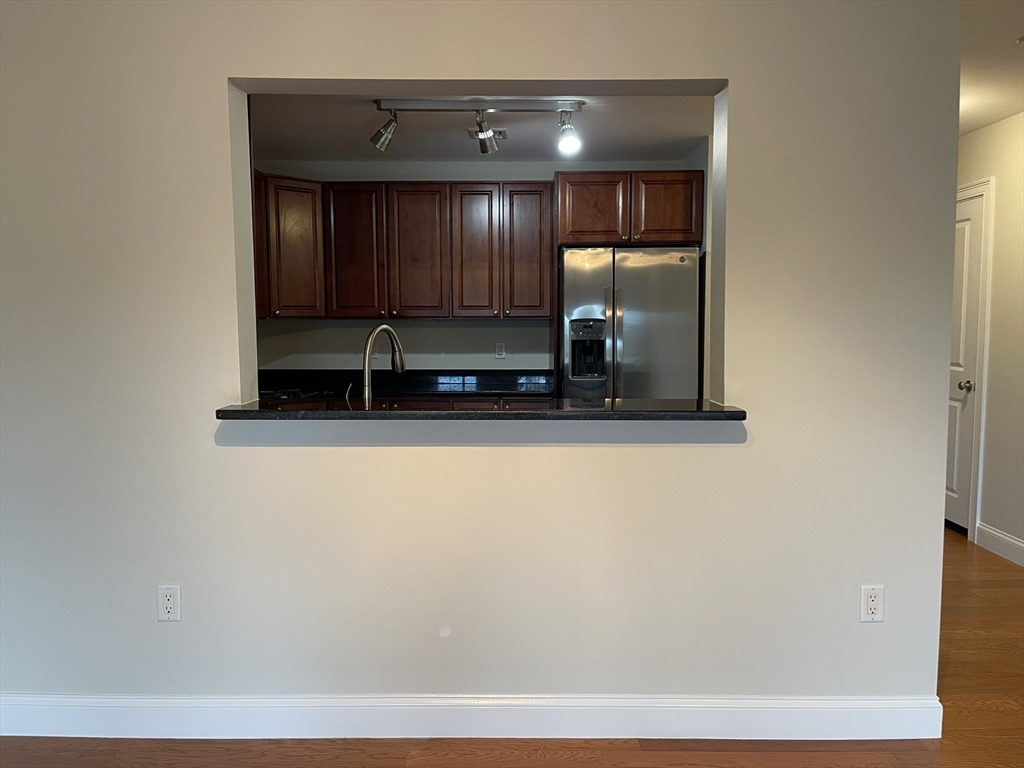 5170 Washington Street, Unit 3 Boston, MA 02132 - Photo 11 of 42