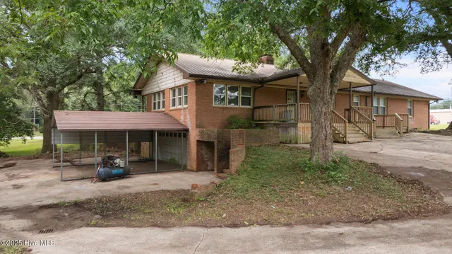 $210,000 | 3901 South Highway 117 Alt Highway, Dudley, NC 28333