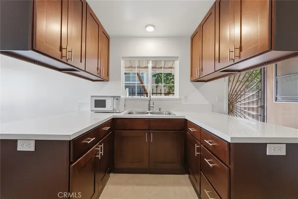 $639,000 | 706 East Palmer Street, Compton, CA 90221